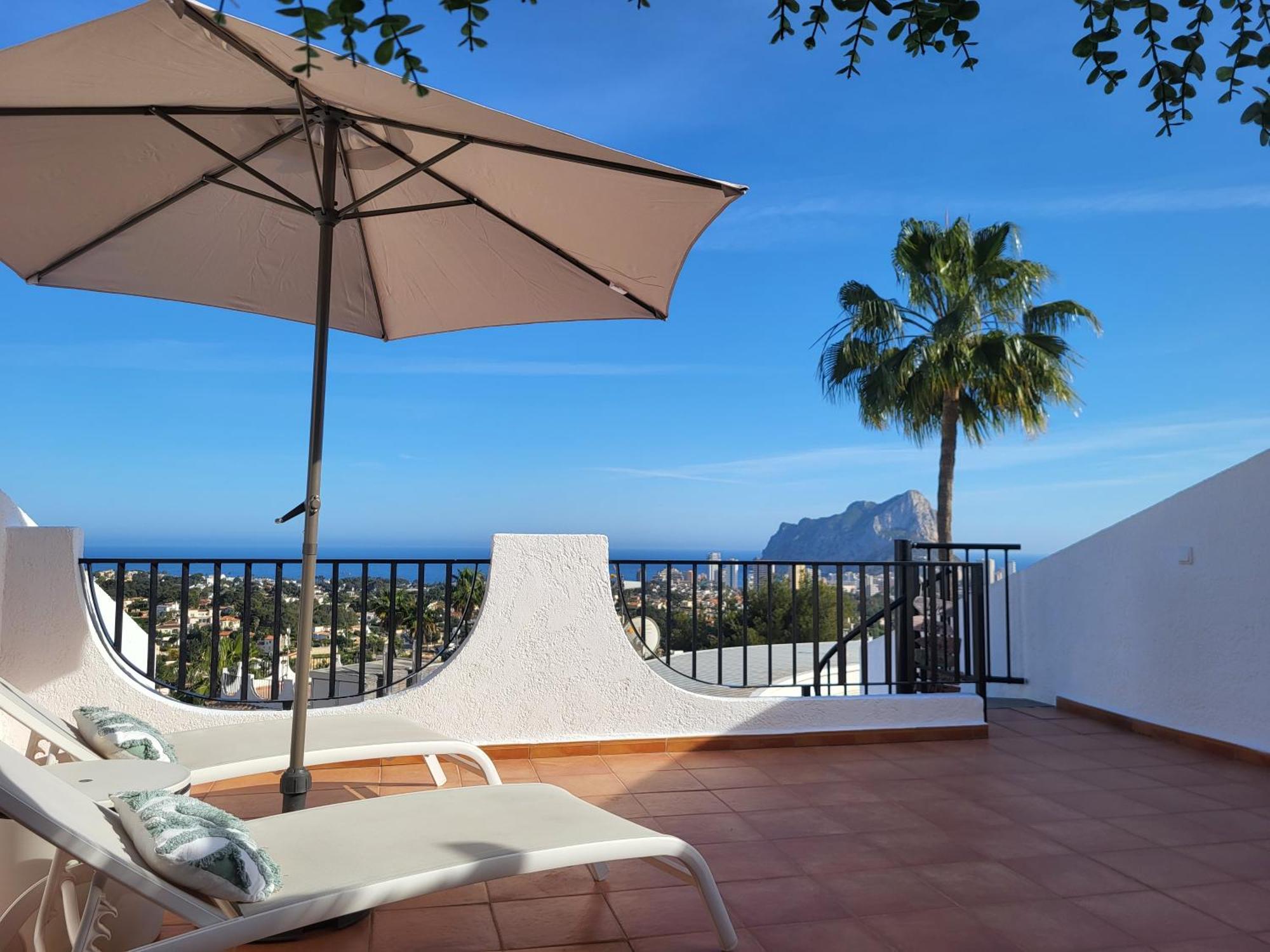 Casa Sunrise - Costa Blanca House With Rooftop, Swimming Pools And Panoramic Sea And Calpe Views Exterior foto