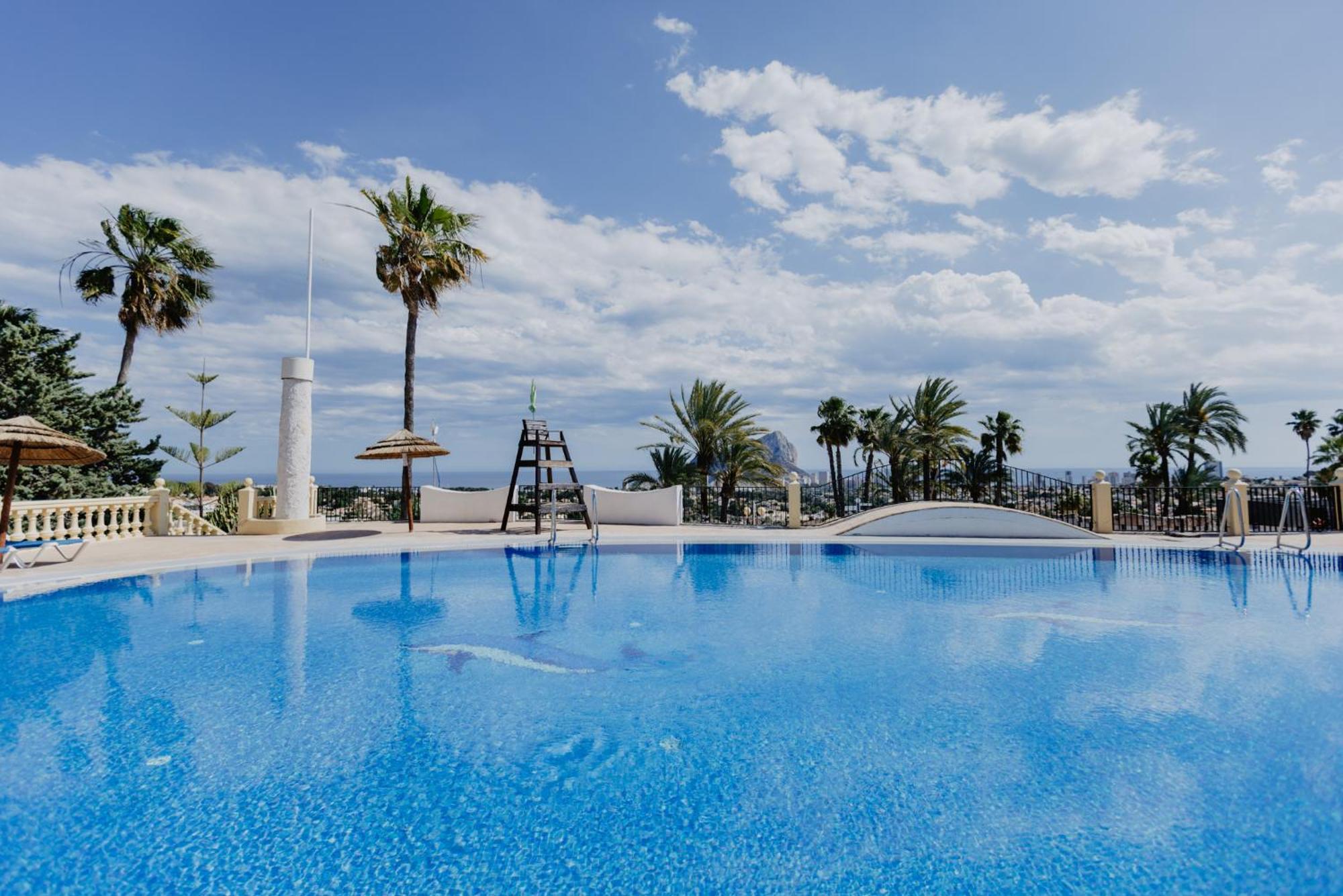 Casa Sunrise - Costa Blanca House With Rooftop, Swimming Pools And Panoramic Sea And Calpe Views Exterior foto